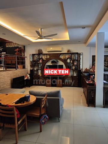 Landed 2 Storey Semi D Bukit Dumbar Jelutong Renovated Unit 1