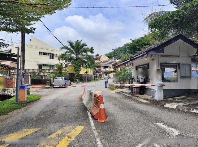 Medan Damansara, Kuala Lumpur -Gated & guarded with 24/7 security 1