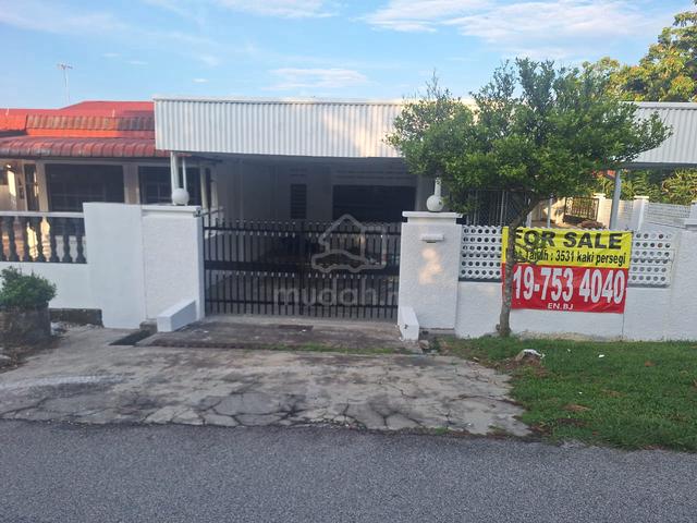 Rumah kembar satu tingkat (korner) 1
