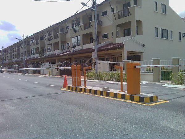Jimat 140K !! ENDLOT 3-Tgkt W Extra Land @ Tmn Samudera, Batu Caves 1