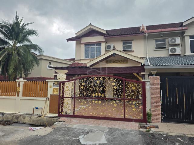 FIRE SALE! HUGE SAVINGS! Hse No 21, Taman Putra Prima, Puchong 1