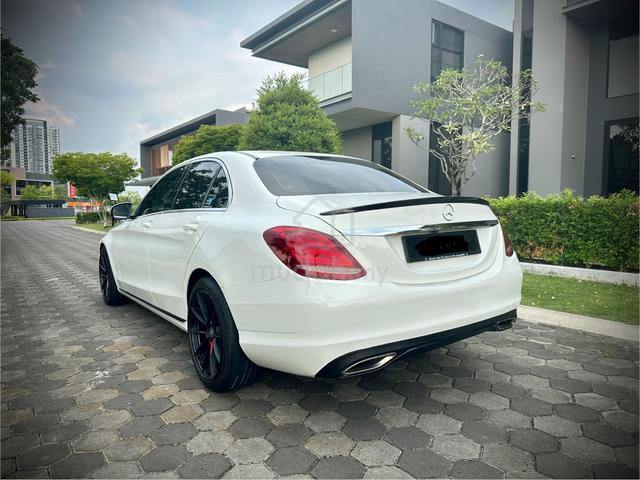 L/OWNER 2016 Mercedes Benz C180 AVANTGARDE 1.6 - 3