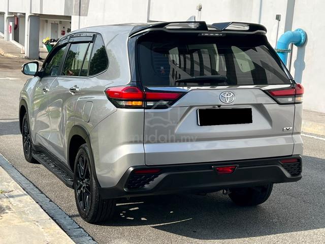 Toyota INNOVA 2.0 ZENIX V 360Cmr F/S/R  WARTY-2028 - 2
