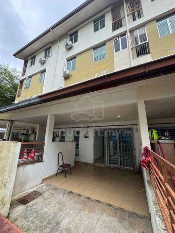 [20x90] 3 Sty Town House @ Zenith Residences Bs 14/4 , Bukit Serdang 1