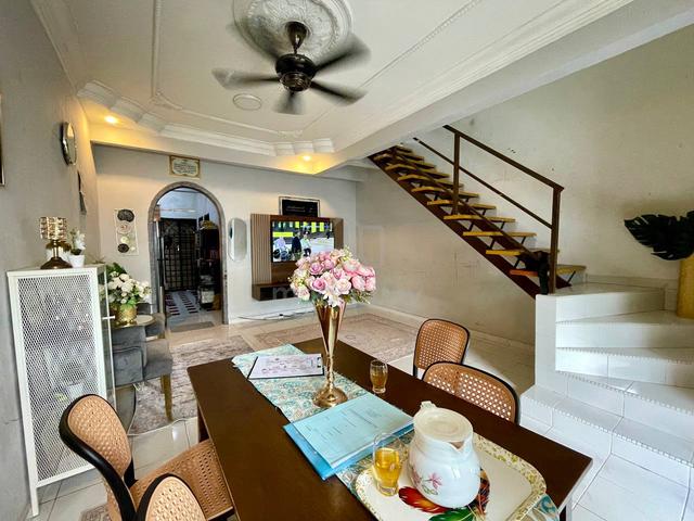 RUMAH CANTIK! Double Storey Bandar Seri Alam, Jalan Tasek Masai (Reno) 1