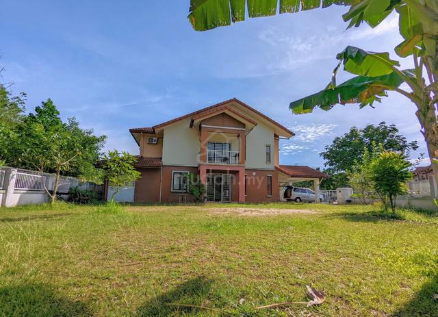 Large corner lot in Cahaya SPK for sale 1