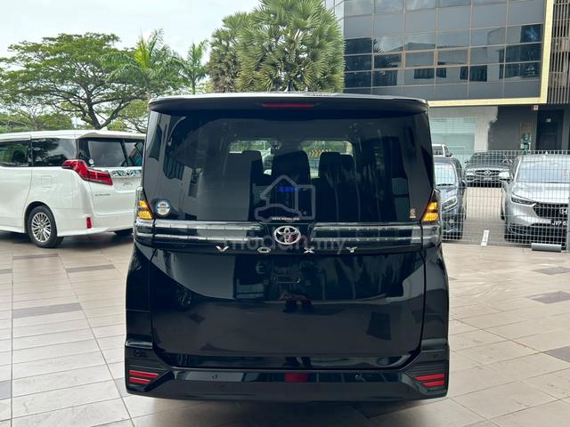 2022 Toyota VOXY 2.0 S-Z 2PD 7SEATER 27K KM - 4