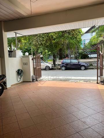 2 Storey Terrace , Solok Slim , Jelutong Free School 1
