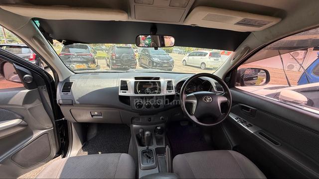 2012 Toyota HILUX 2.5 G VNT MY05 KUN25R FACELIFT - 5