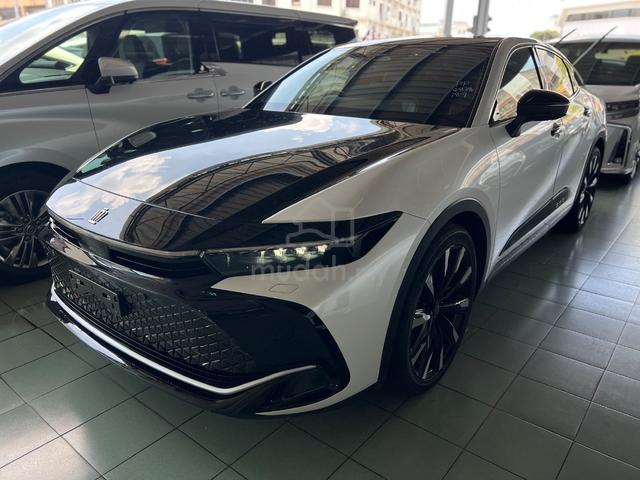 2023 Toyota Crown Crossover 2.4 Turbo RS Advance  - 1
