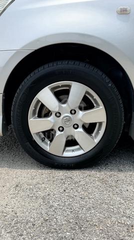 2011 Nissan GRAND LIVINA 1.8 PREMIUM/LUXURY (A) - 5