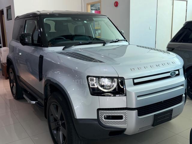 2023 Car 🚗 model: LANDROVER DEFENDER 90 S - 2