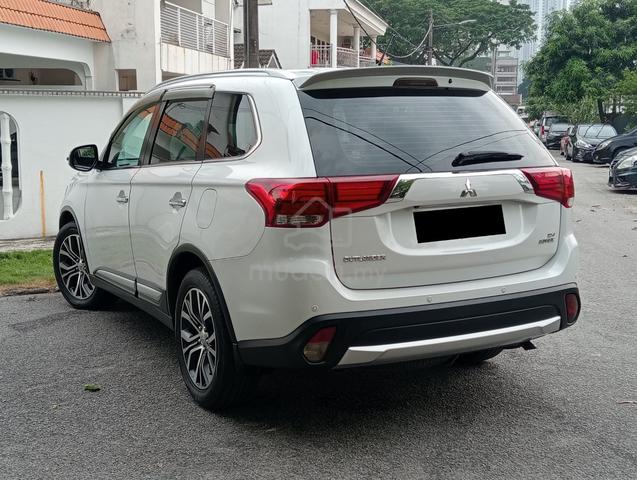 Mitsubishi OUTLANDER 2.4 (A) FULL SPEC -FULL LOAN - 4