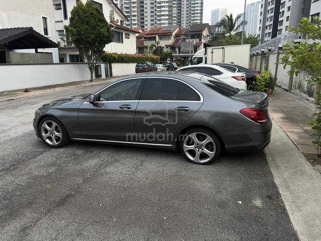 2017 Mercedes Benz C-CLASS 2.0 C200 AMG LINE (CKD) - 2