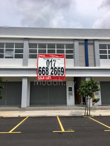 Ground Floor Shop Lot Taman Mutiara Rinching Semenyih Facing Main Road 1
