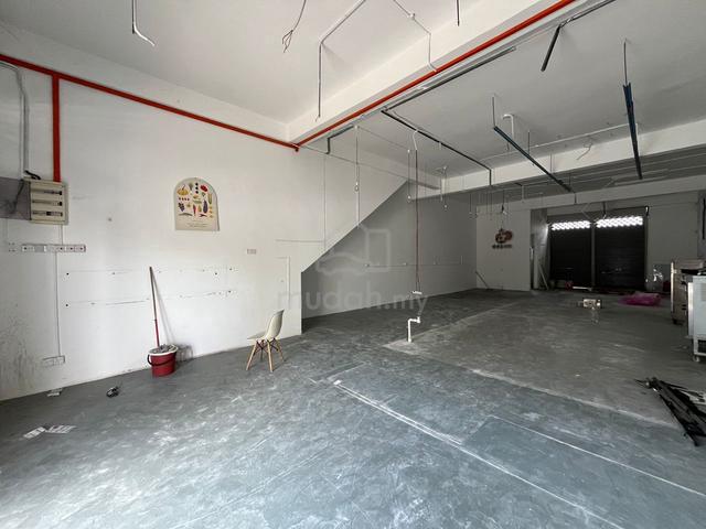 Ground Floor Tandop Shoplot For Rent 1