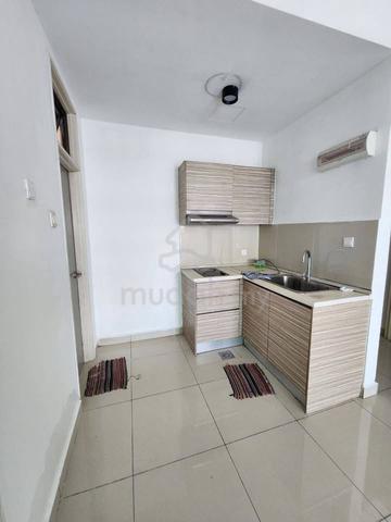 Parc Regency 1