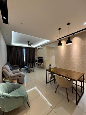Cozy Fully Furnished Unit For Rent At LakePark 1