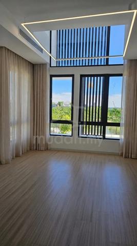 Newly Renovated Terrace with 24 hour Security in Rimbayu 1