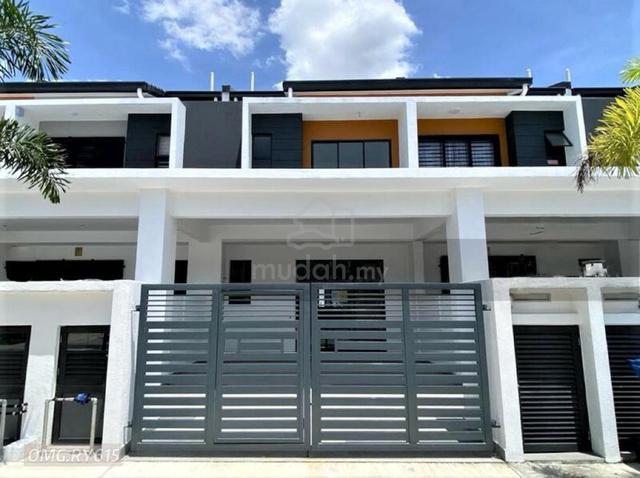 Below Market 2 Storey Robin Residence Bandar Rimbayu Brand New Unit 1