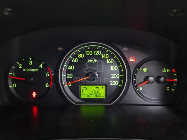 2012 Hyundai GRAND STAREX 2.5 ROYALE FACELIFT (A) - 5