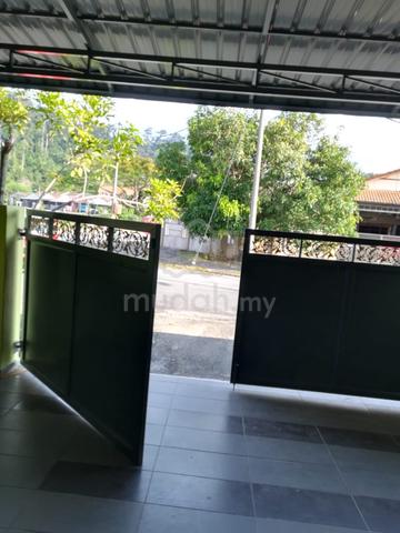 Rumah Teres Setingkat Taman Polo (IM8) 2