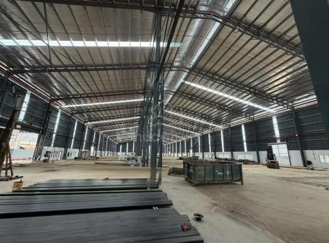 Huge Land Detached Factory Warehouse Nilai High Power 800 AMP 1
