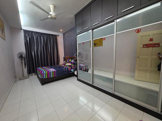Taman Seri Austin*RARE UNIT* 1