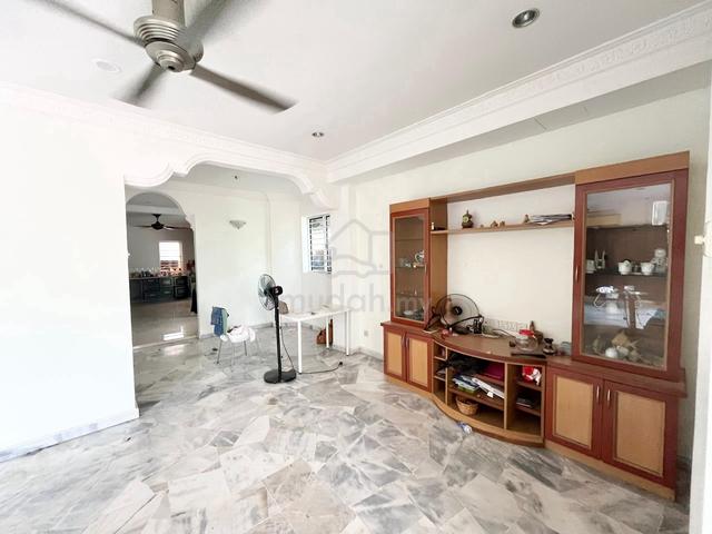 (Below Market) 2Sty Bungalow , Desa 8 ,Bandar Country Homes, Rawang 1