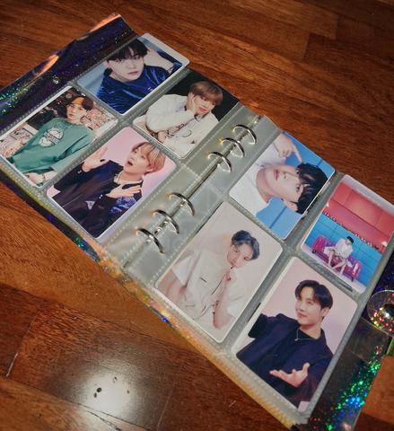 BTS photocards  - photo 3 of 6