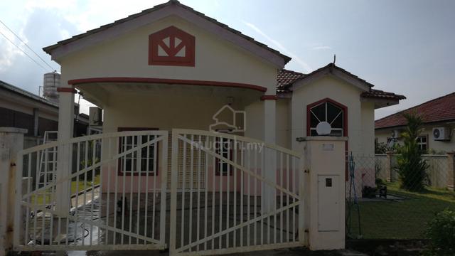 Single Storey Detached House for Rent @ Taman Bukit Galena, Seremban 1