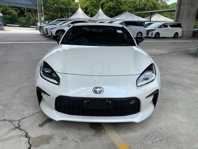 2022 Toyota GR86 RZ Coupe (A) - 4