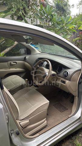 2011 Nissan GRAND LIVINA 1.6 IMPUL (M) - 5