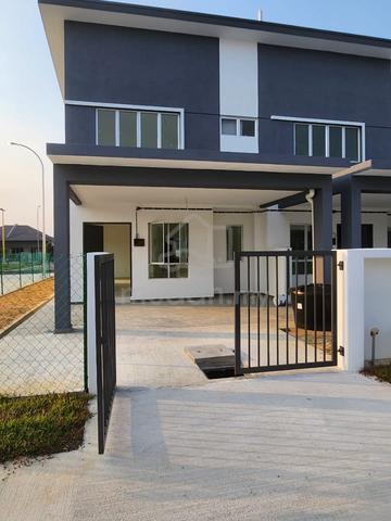 Corner Lot di Kampong Lombong untuk di sewa 1