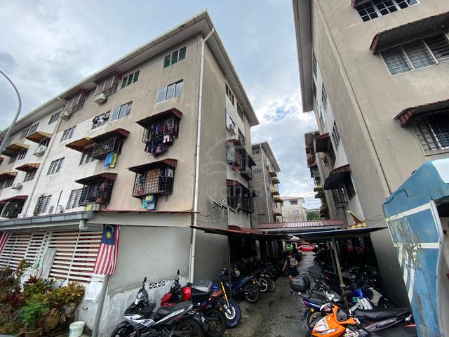 Flat Desa Baiduri 1