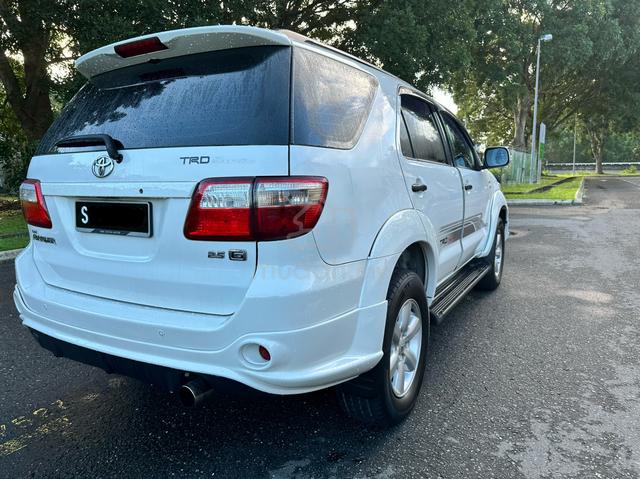 2011 Toyota FORTUNER 2.5 G TRD SPORTIVO (A) - 5