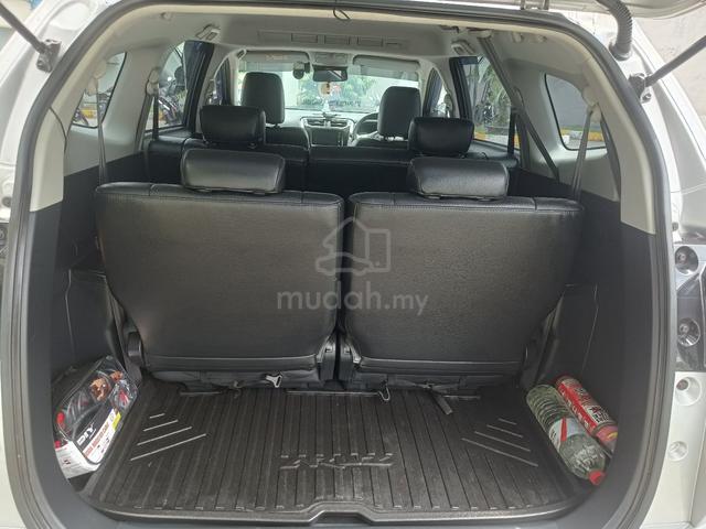 2023 Perodua Aruz 1.5 AV One Owner Full Service - 5
