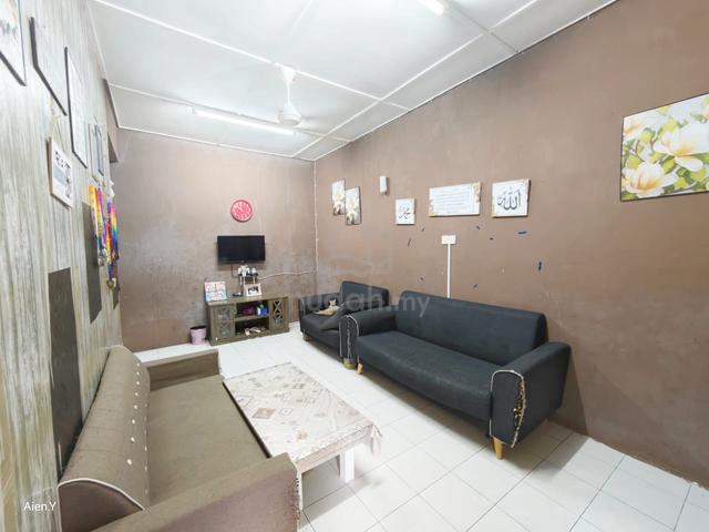 (BELOW MV) 1 Storey Terrace Seri Mahkota Permai Batu 11, Kuantan 1