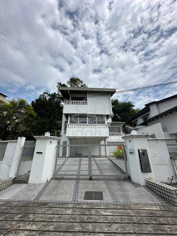 Bungalow Desa Murni Taman Desa 1