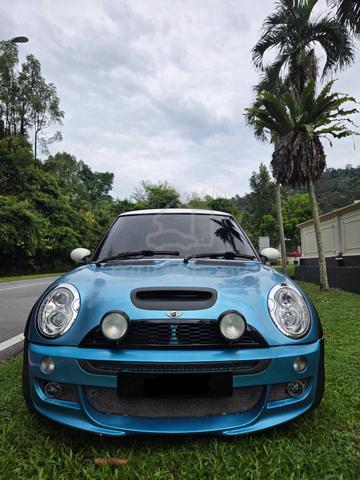 Mini Cooper S R53 (First Generation) - 3