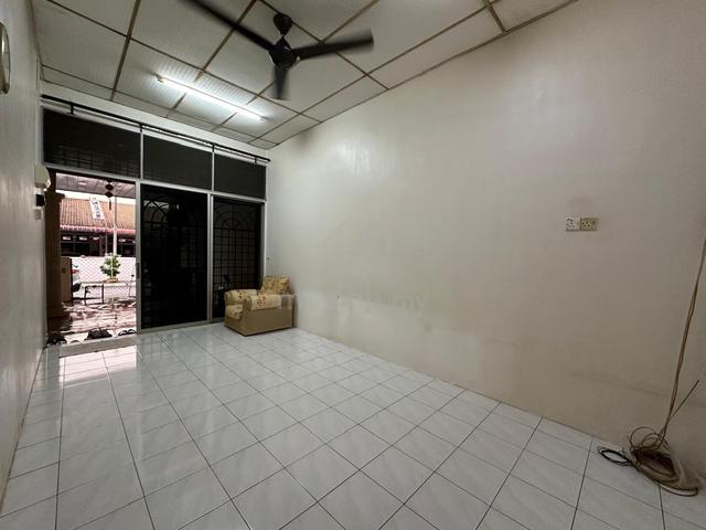 Single Storey Terrace House @ Taman Kristal / Padang Temusu SP 1