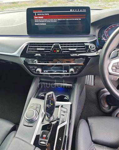 2022 Bmw 530I 2.0 M-SPORT (A) - 4