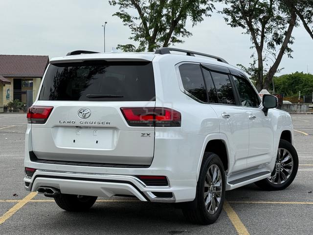 2023 Land CRUISER 3.5 ZX MODELLISTA BLACK INTERIOR - 2