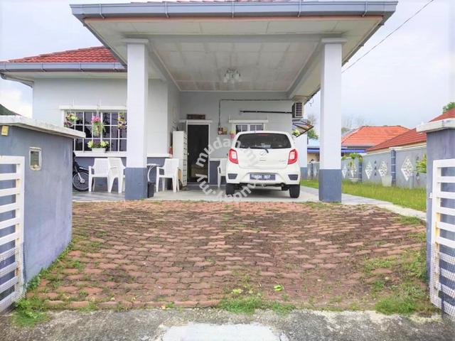 1.5 Storey BUNGALOW, Taman Tuanku Jaafar, Senawang 1