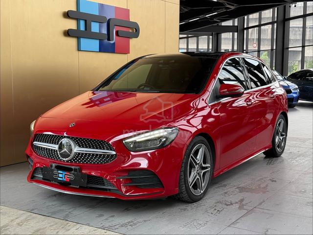2019/23 Merc Benz B180 1.3 AMG HUD Sunroof W247 - 1