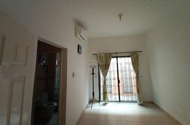 SALE KK Luyang Perdana Town House Ground &1st Floor 3+1Bedroom 1400 sf 1