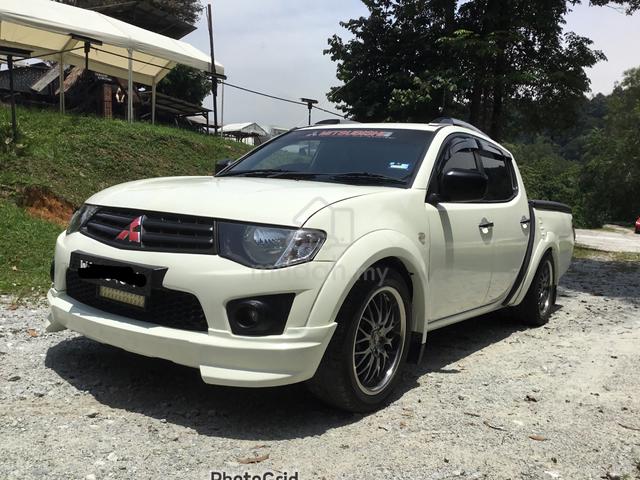 2012 Mitsubishi TRITON 2.5 Turbo FACELIFT (M) - 1