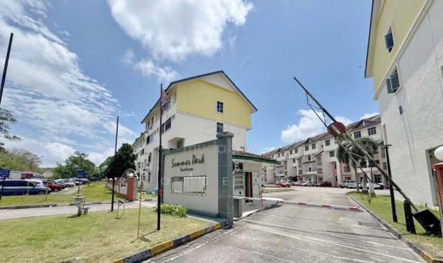 Summer Park Townhouse @ Seri Alam 1