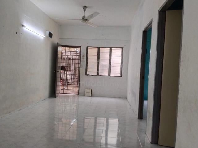 Pangsapuri Pelangi Indah 1