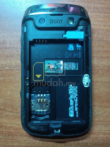 Blackberry Bold 9790 - photo 6 of 6